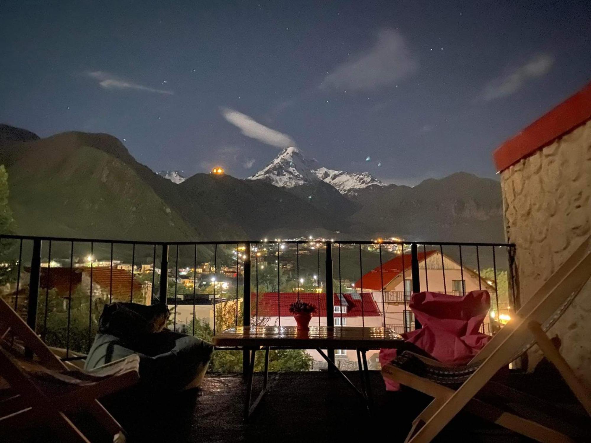 Four Season In Kazbegi Hotel Kamer foto