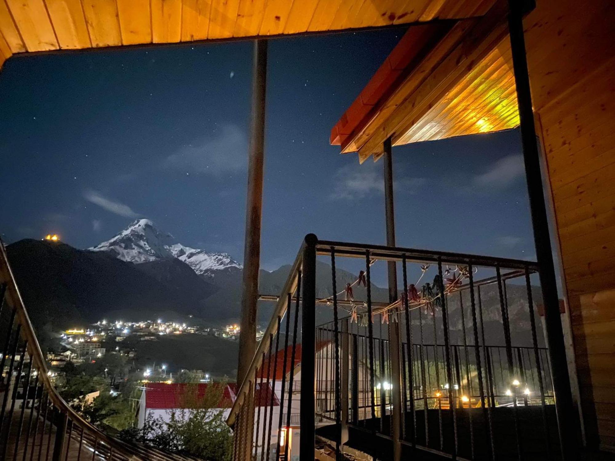 Four Season In Kazbegi Hotel Kamer foto