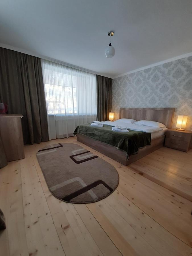 Four Season In Kazbegi Hotel Buitenkant foto
