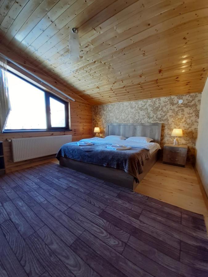 Four Season In Kazbegi Hotel Buitenkant foto